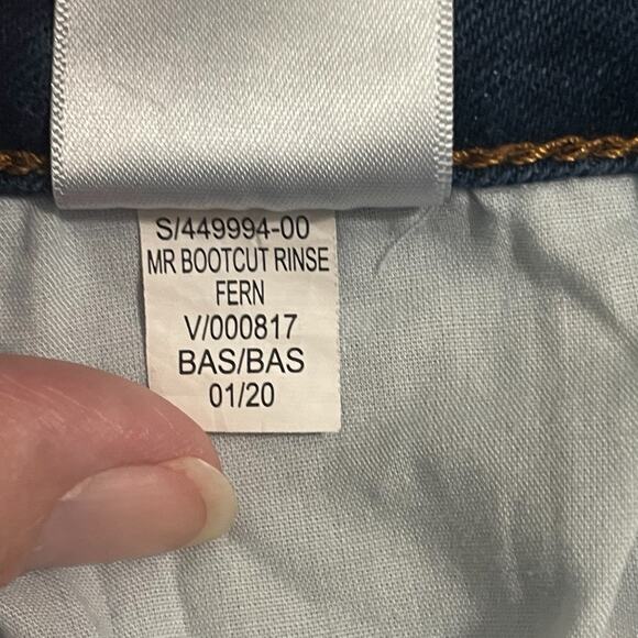 Old Navy Womens Size 14 Kicker Boot Cut Stretch Mid Rise Dark Wash Blue Denim - Picture 8 of 12